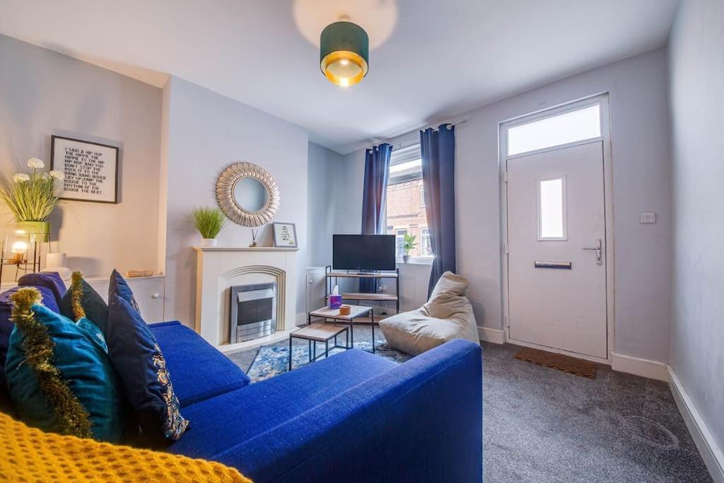 Glasswing Stays Liquorice Lodge Castleford Exterior foto